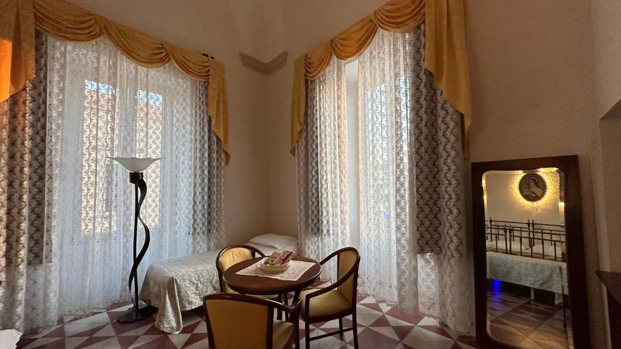 La Dimora Del Barone Hotel Vernole Exterior photo
